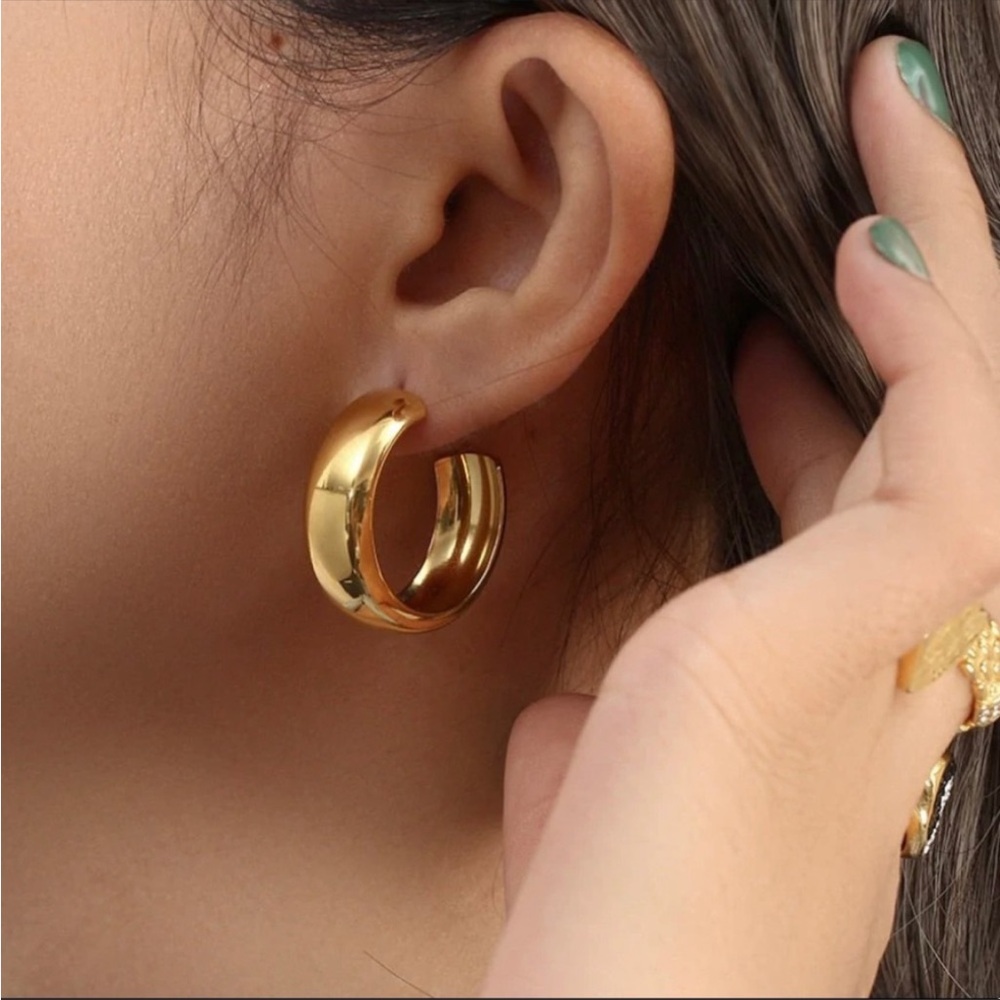 Chunky Gold Hoops
